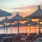 Elmar Comfort Отель 4*