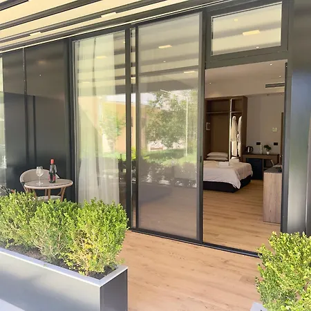 ホテル Elmar Comfort 4*