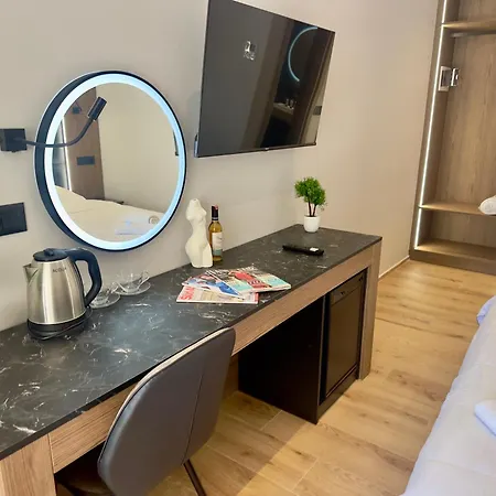 Hotel Elmar Comfort Vlore