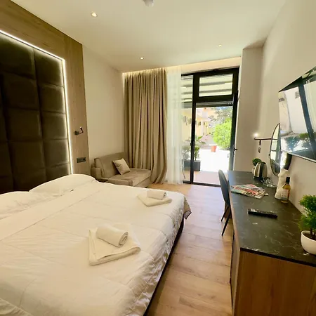 Elmar Comfort Vlorë