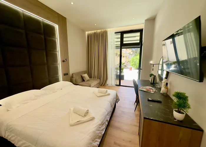 Elmar Comfort Vlorë