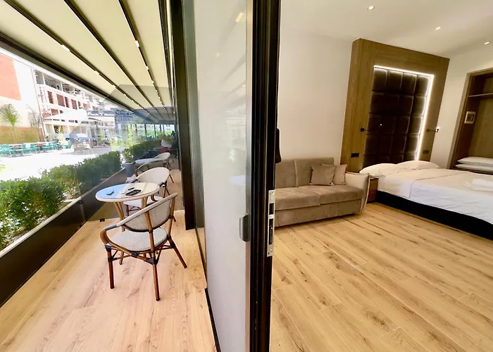 Elmar Comfort Vlorë