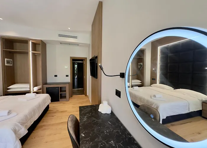 Elmar Comfort 4* Vlorë